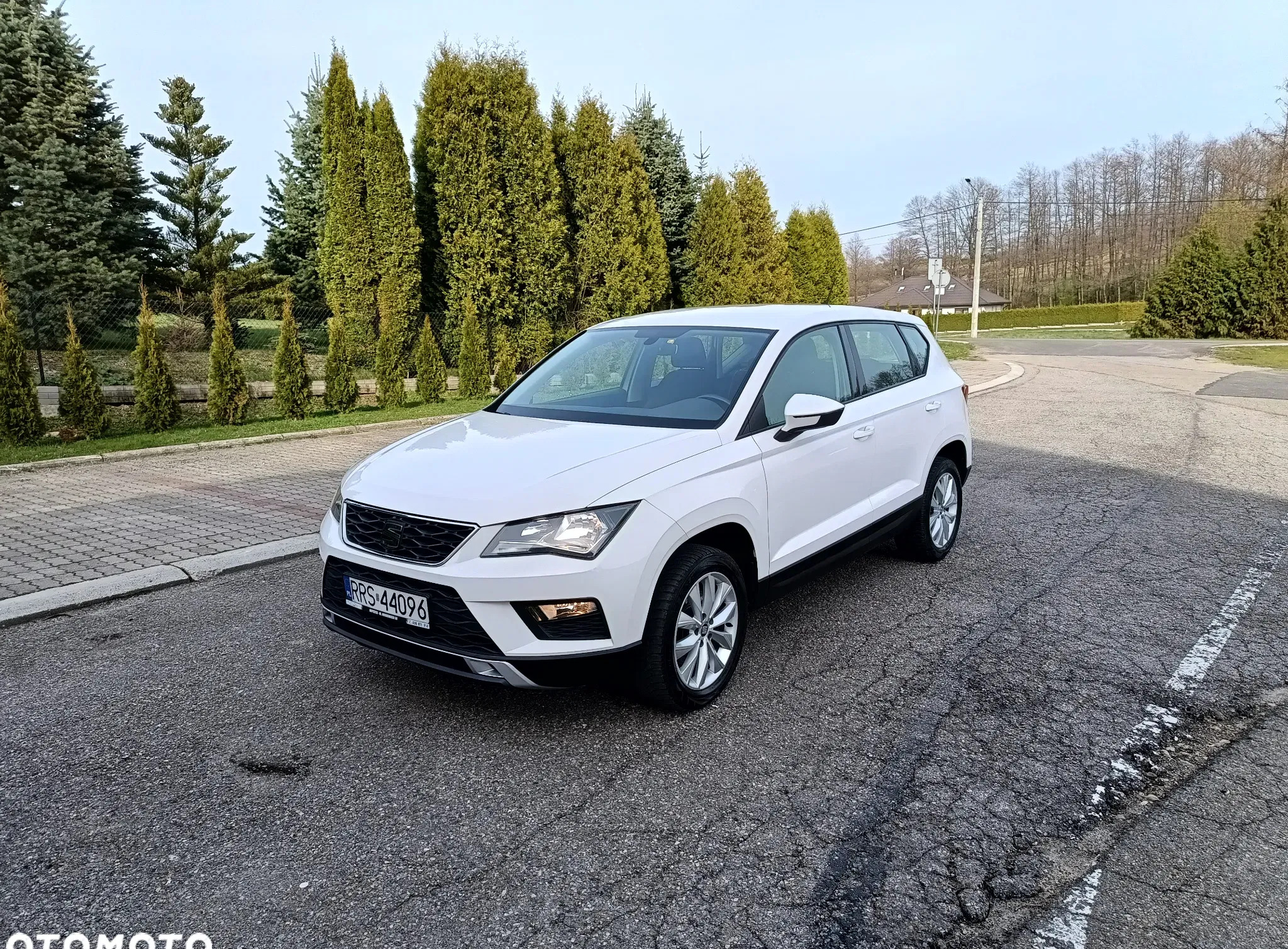 seat Seat Ateca cena 59900 przebieg: 165000, rok produkcji 2016 z Serock